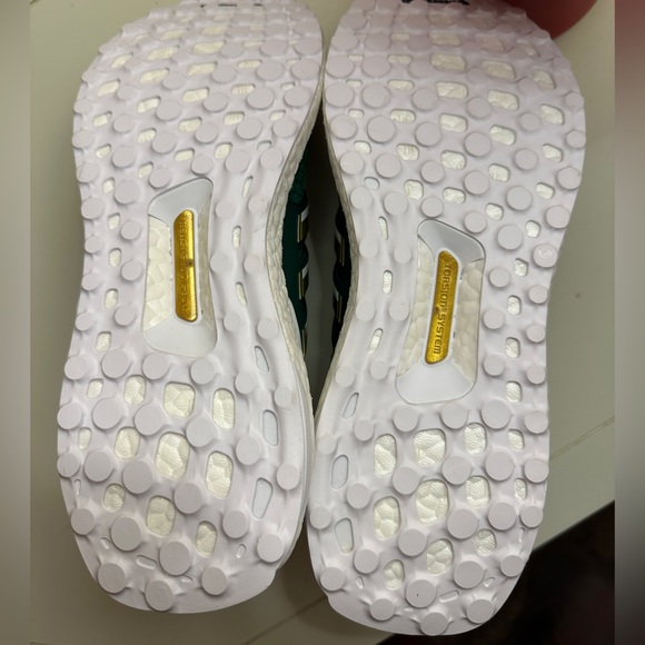 NEW Adidas 562 green and gold running / training shoe Men’s 8 - Picture 8 of 11